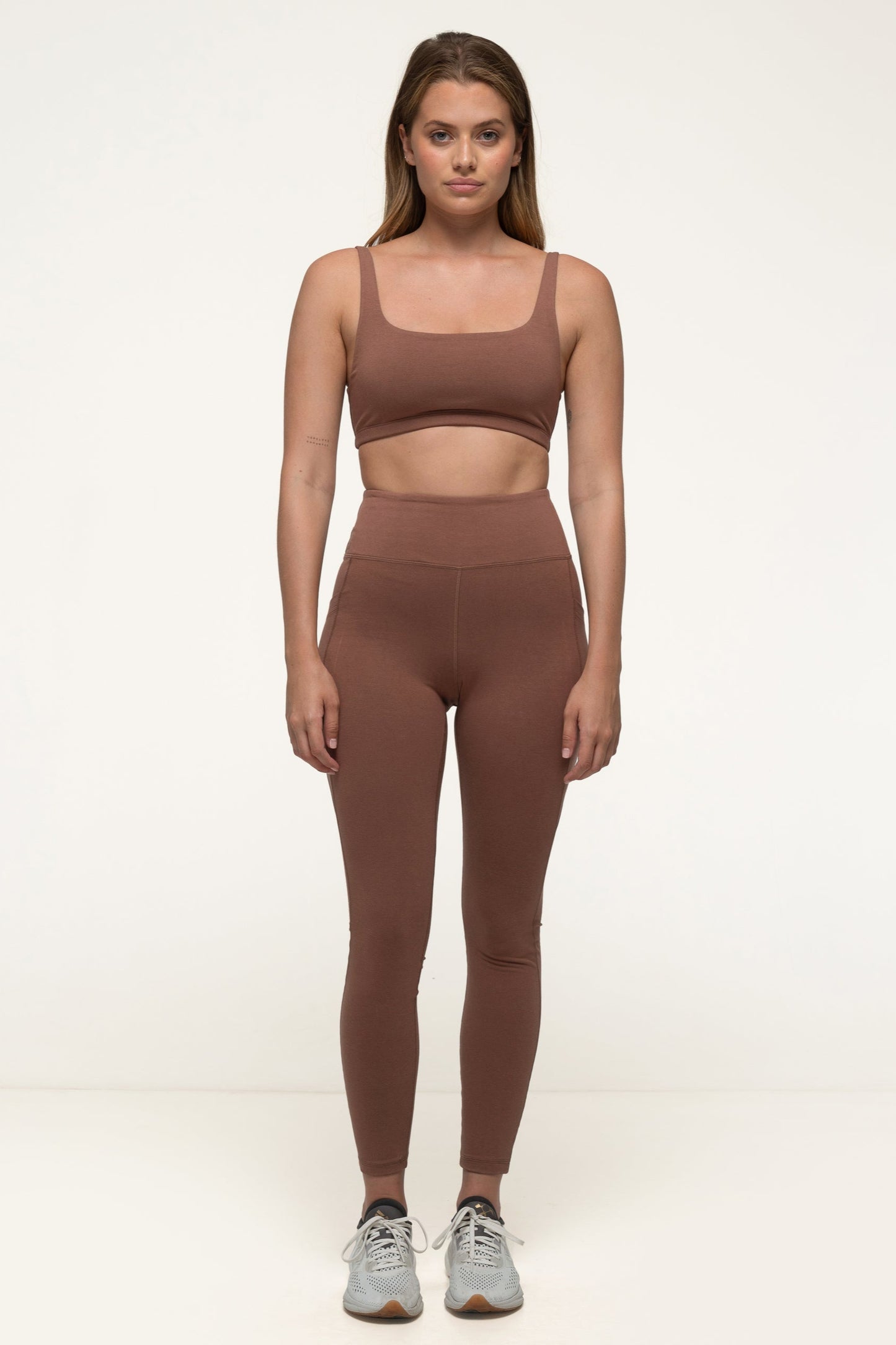 #color_brown