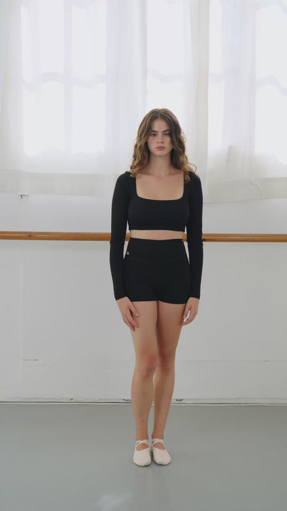 The Muse Longsleeve Crop